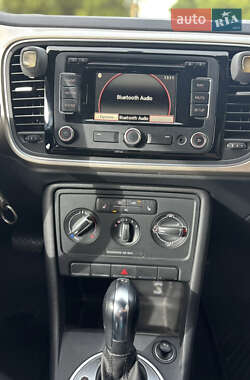Хетчбек Volkswagen Beetle 2012 в 