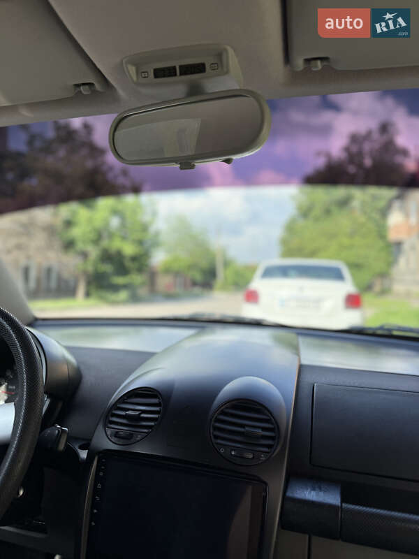 Хетчбек Volkswagen Beetle 2002 в Полтаві