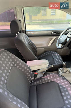 Хетчбек Volkswagen Beetle 2002 в 