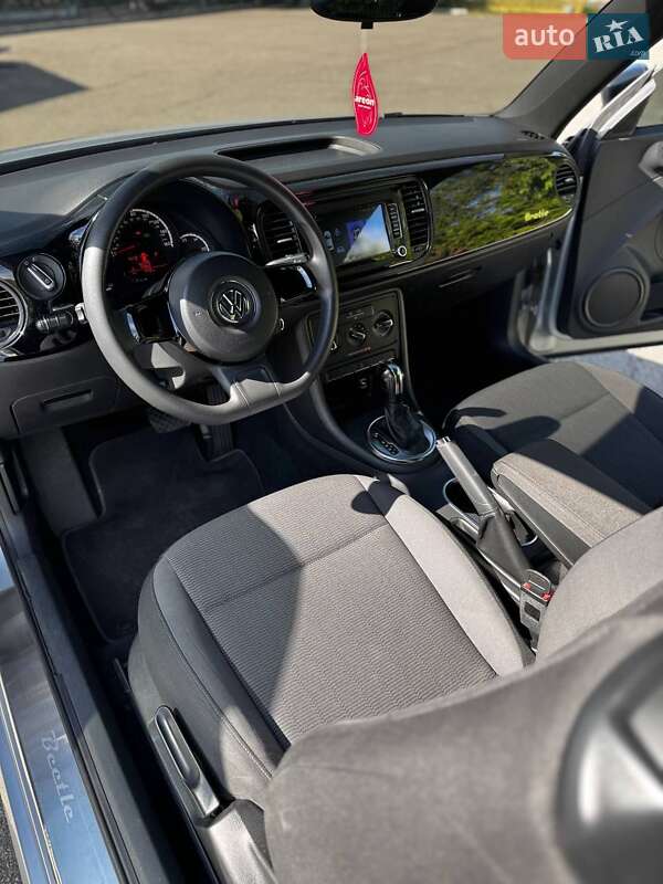 Хэтчбек Volkswagen Beetle 2012 в Киеве