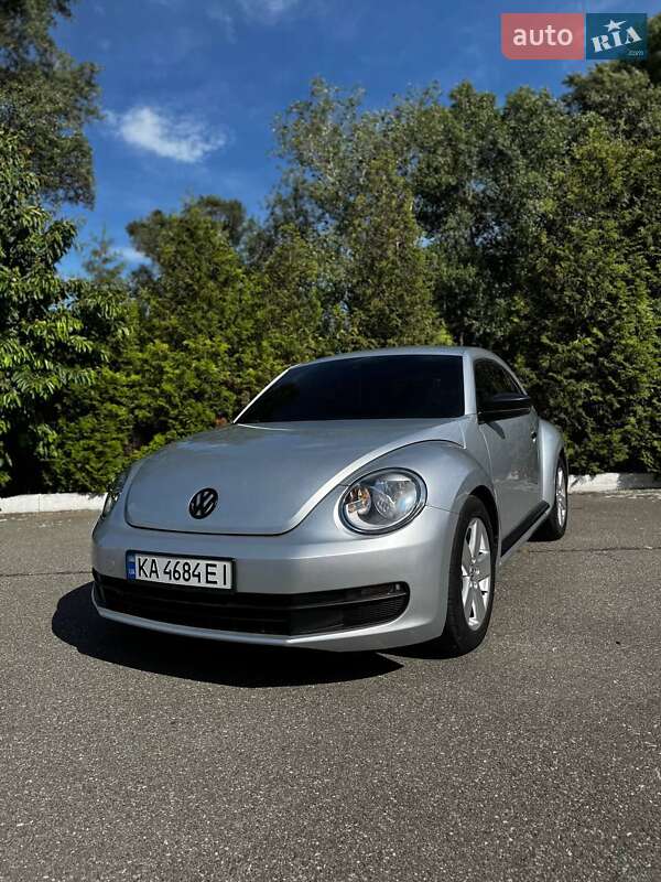 Хэтчбек Volkswagen Beetle 2012 в Киеве