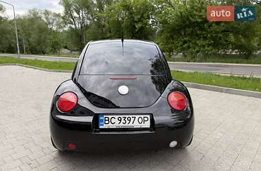 Хэтчбек Volkswagen Beetle 2000 в 