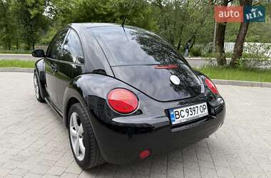 Хэтчбек Volkswagen Beetle 2000 в 