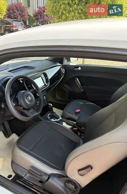 Хэтчбек Volkswagen Beetle 2014 в 