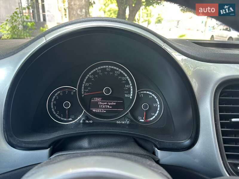 Хетчбек Volkswagen Beetle 2015 в Житомирі
