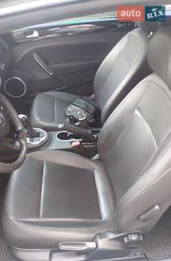Хэтчбек Volkswagen Beetle 2012 в 