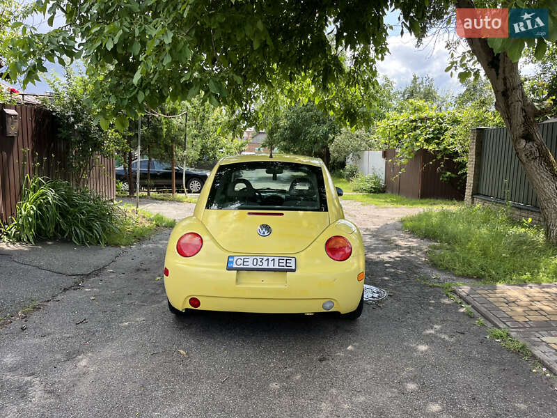 Хэтчбек Volkswagen Beetle 2001 в Киеве