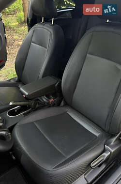 Хетчбек Volkswagen Beetle 2012 в 