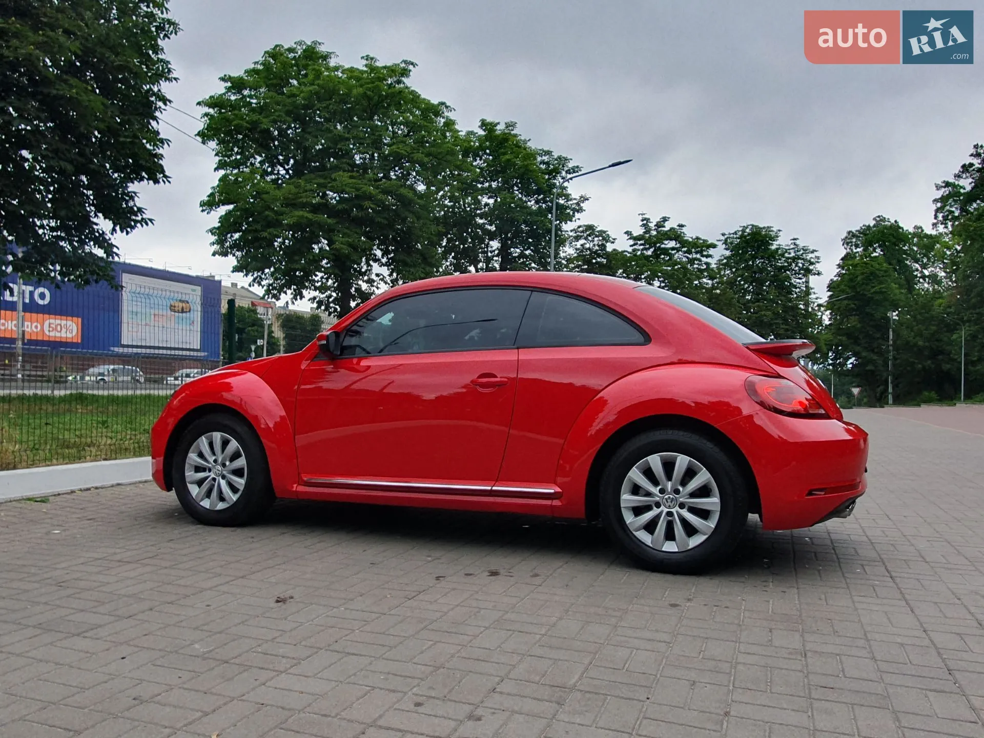 2019 Volkswagen Beetle - мініатюра 5