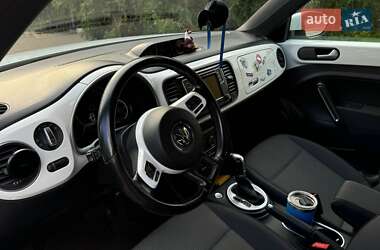 Хэтчбек Volkswagen Beetle 2016 в 