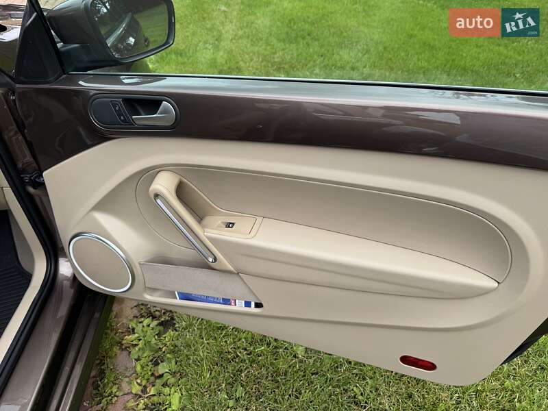 Кабріолет Volkswagen Beetle 2014 в Полтаві