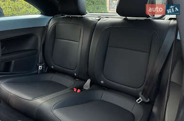 Хэтчбек Volkswagen Beetle 2015 в 