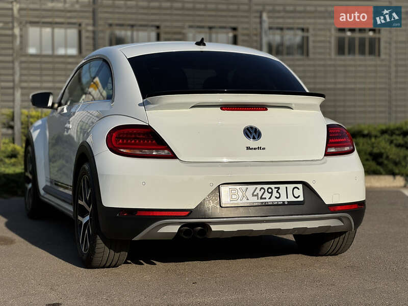 Хэтчбек Volkswagen Beetle 2016 в Сумах
