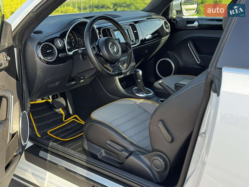 Хэтчбек Volkswagen Beetle 2016 в Сумах