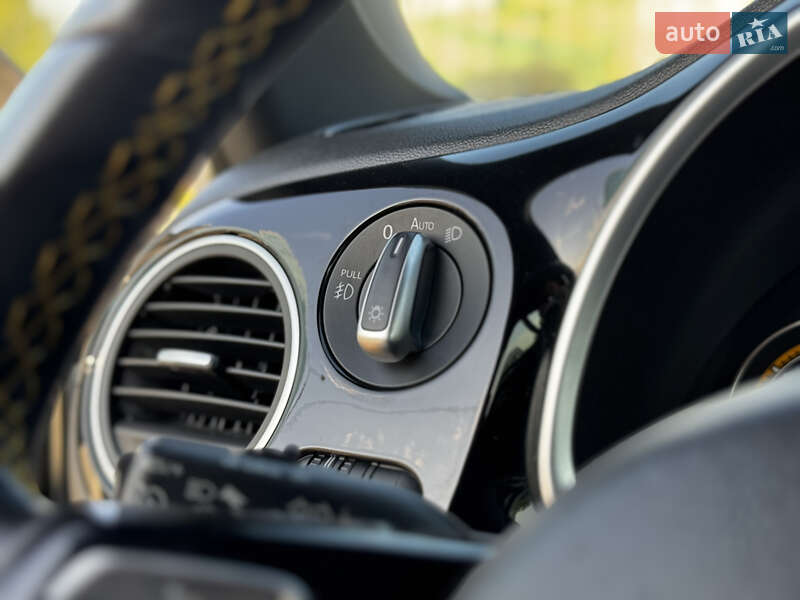 Хэтчбек Volkswagen Beetle 2016 в Сумах