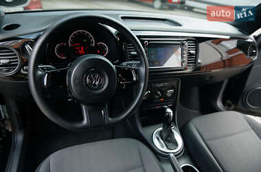 Хэтчбек Volkswagen Beetle 2014 в 