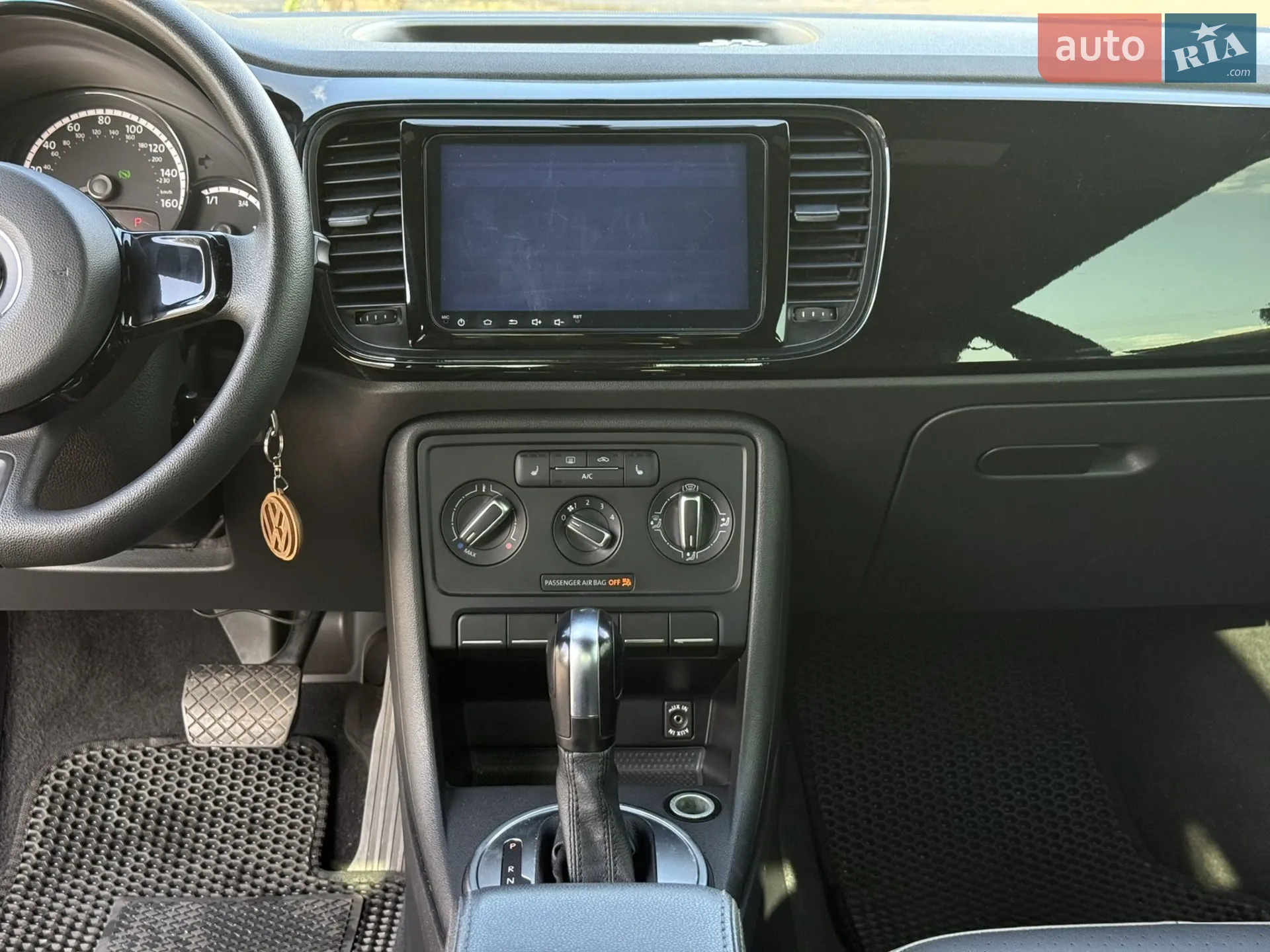 2015 Volkswagen Beetle - мініатюра 11