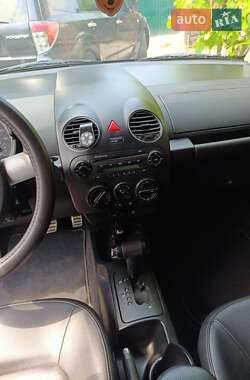 Хэтчбек Volkswagen Beetle 2010 в Киеве
