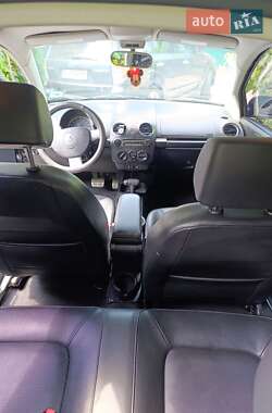 Хэтчбек Volkswagen Beetle 2010 в Киеве