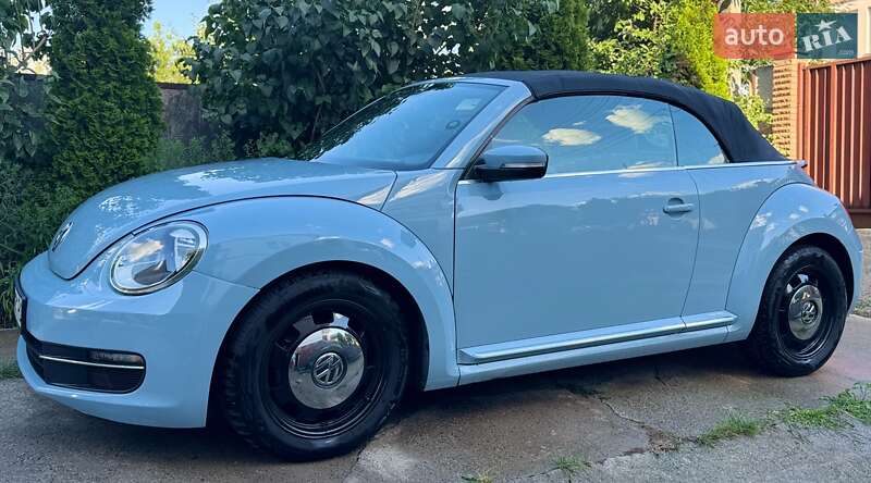 Кабриолет Volkswagen Beetle 2013 в Киеве фото 5 Кабриолет Volkswagen Beetle 2013 в Киеве
