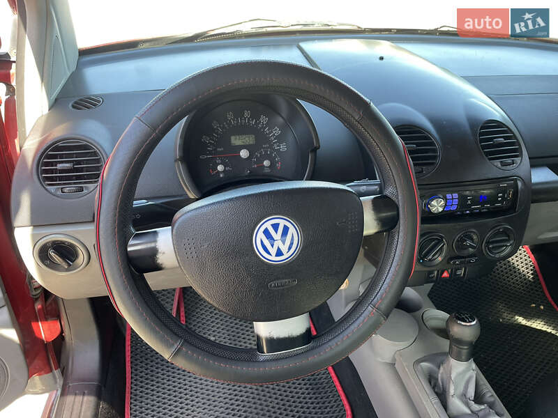 Хетчбек Volkswagen Beetle 1999 в Миронівці