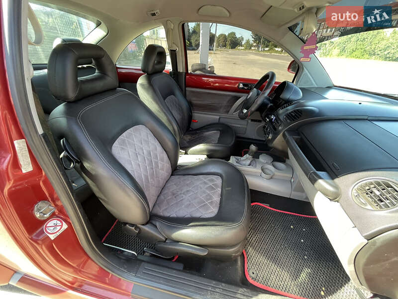 Хетчбек Volkswagen Beetle 1999 в Миронівці