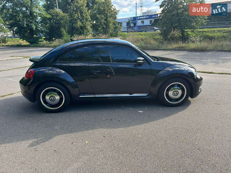 Хетчбек Volkswagen Beetle 2016 в Києві