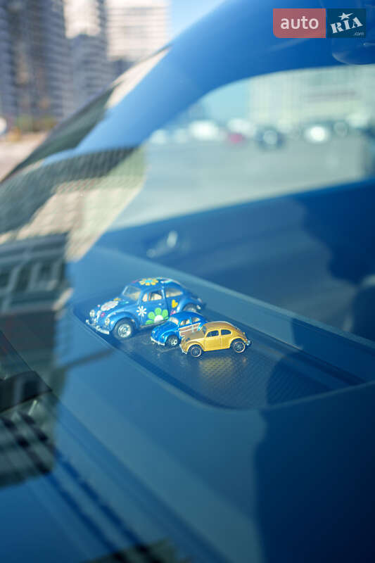 Хетчбек Volkswagen Beetle 2015 в Києві фото 18 Хетчбек Volkswagen Beetle 2015 в Києві