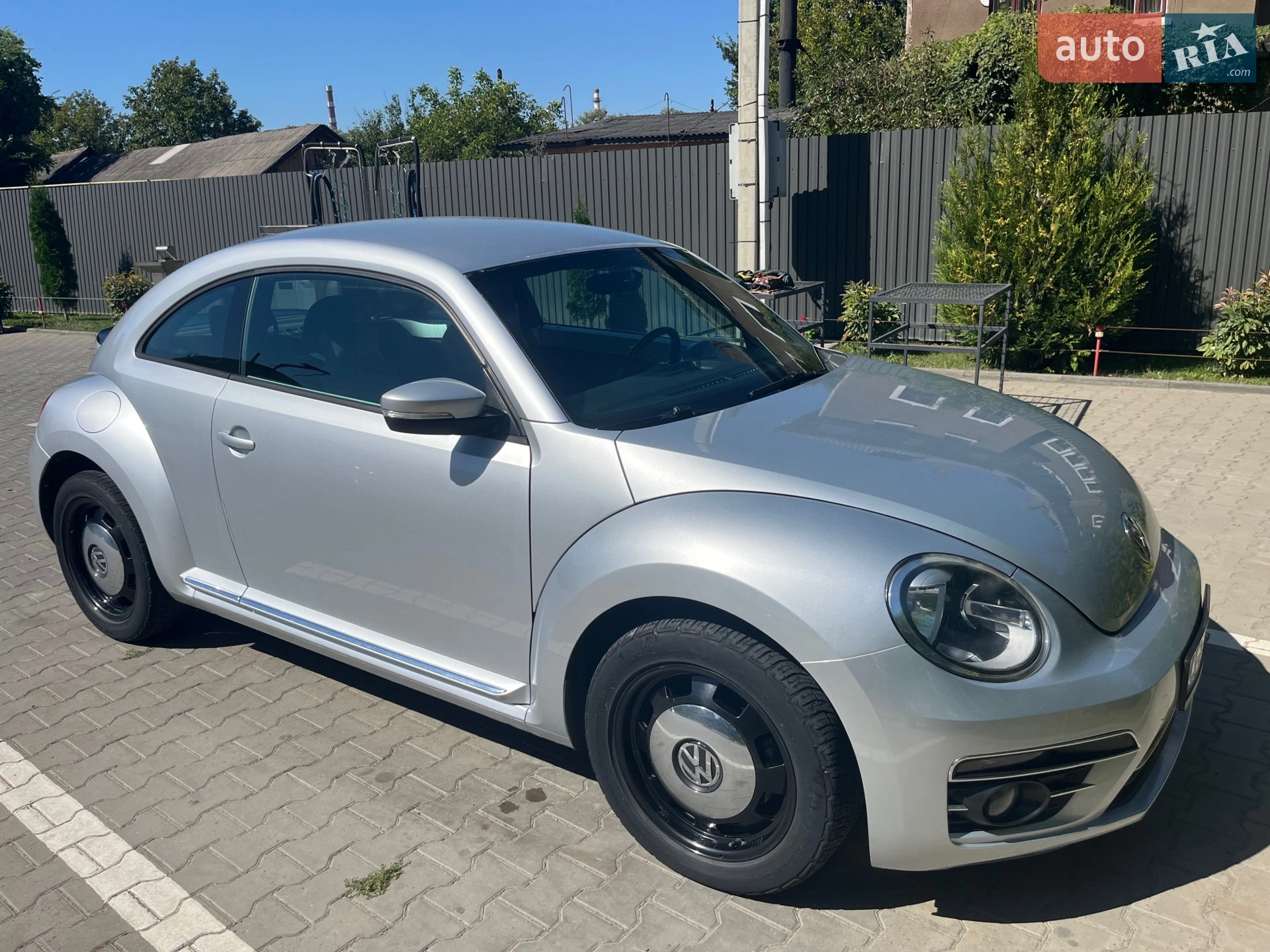 2013 Volkswagen Beetle - мініатюра 3