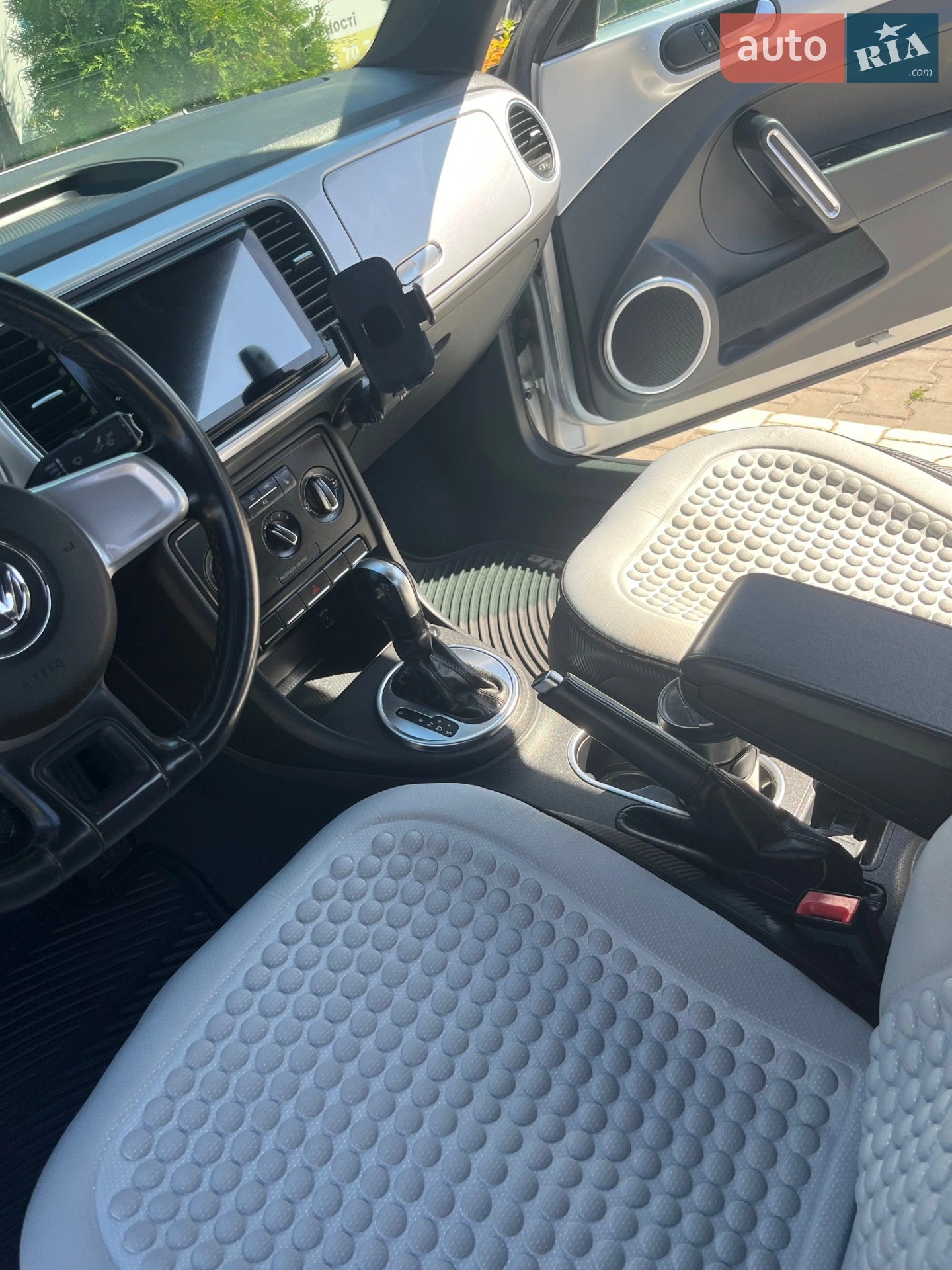 2013 Volkswagen Beetle - мініатюра 10