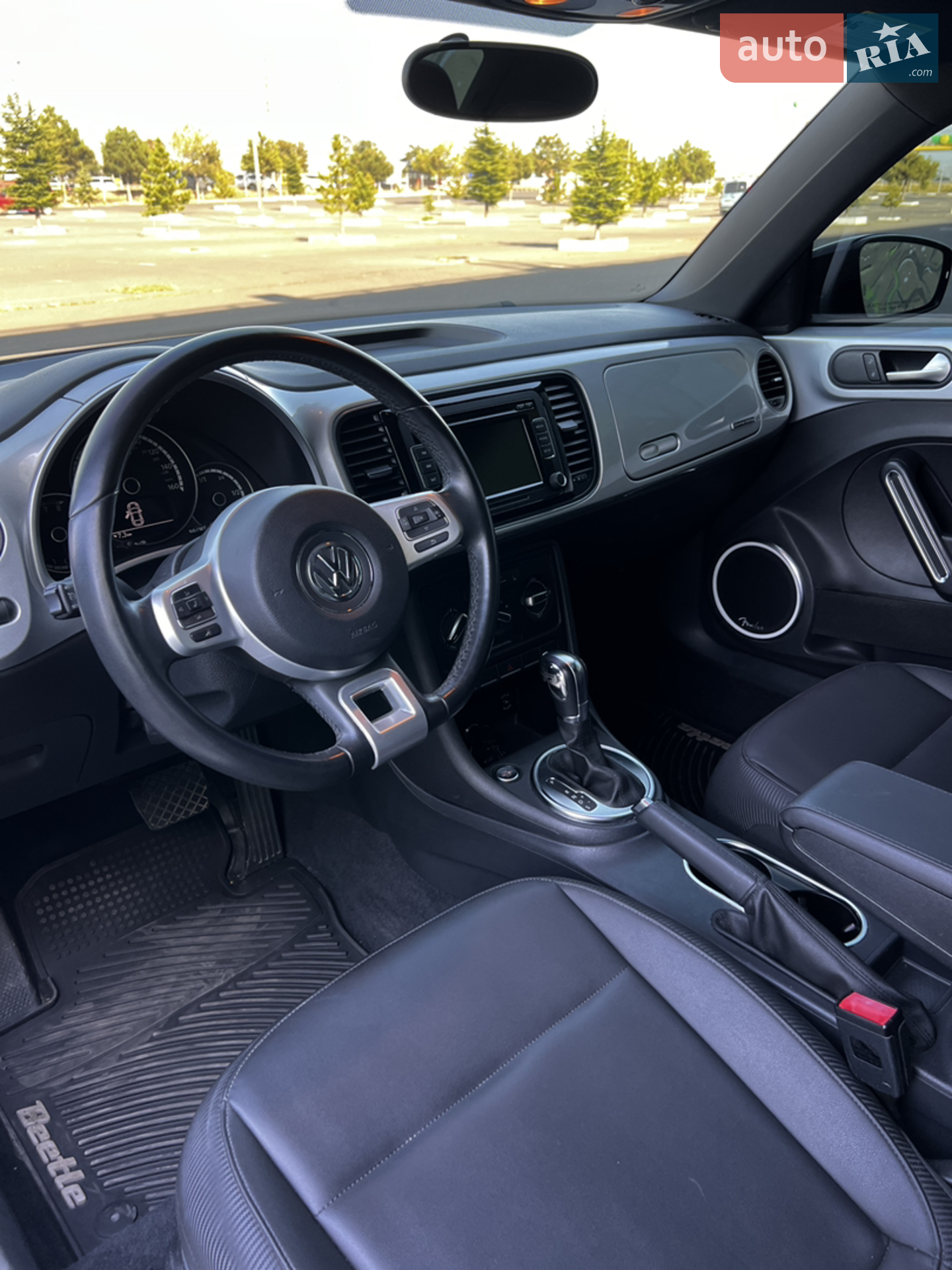 2014 Volkswagen Beetle - мініатюра 9
