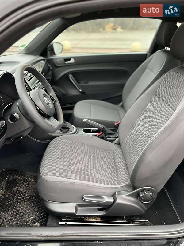 Хетчбек Volkswagen Beetle 2012 в Полтаві фото 23 Хетчбек Volkswagen Beetle 2012 в Полтаві