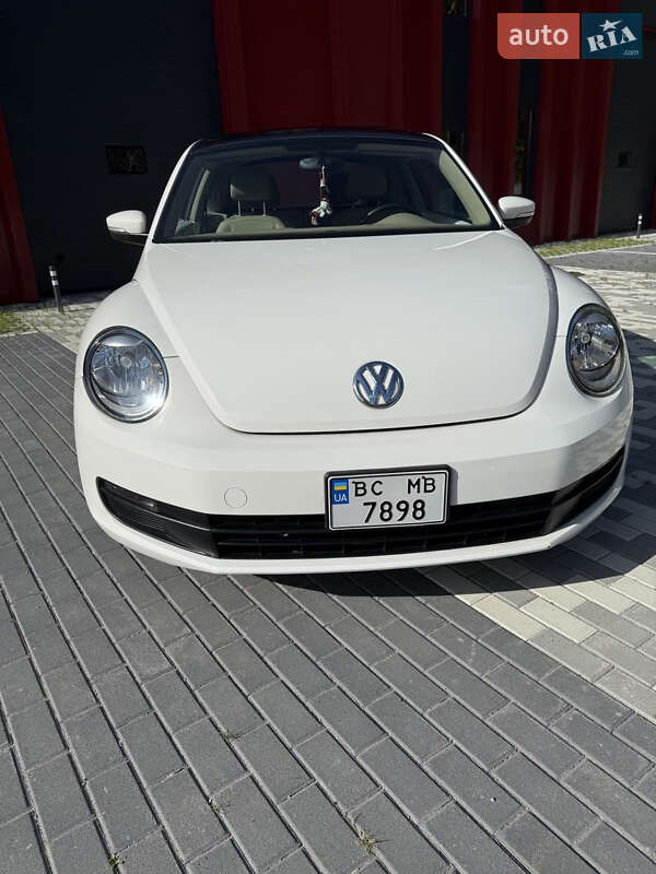 Хэтчбек Volkswagen Beetle 2013 в Львове