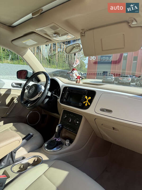 Хэтчбек Volkswagen Beetle 2013 в Львове