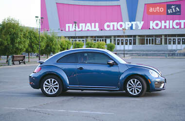 Хэтчбек Volkswagen Beetle 2017 в 
