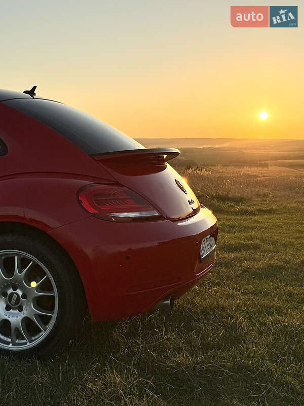 Хетчбек Volkswagen Beetle 2012 в Івано-Франківську