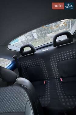 Хэтчбек Volkswagen Beetle 1998 в Петропавловке