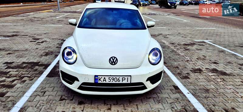 Хетчбек Volkswagen Beetle 2016 в Києві