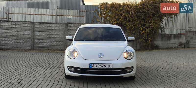 Хэтчбек Volkswagen Beetle 2014 в Мукачево