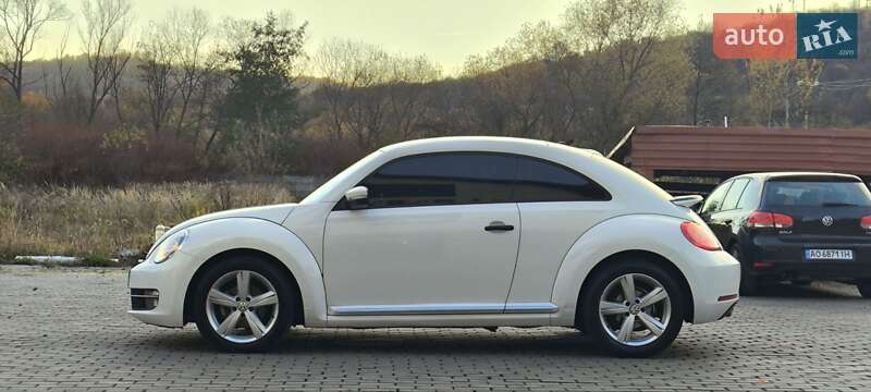 Хэтчбек Volkswagen Beetle 2014 в Мукачево