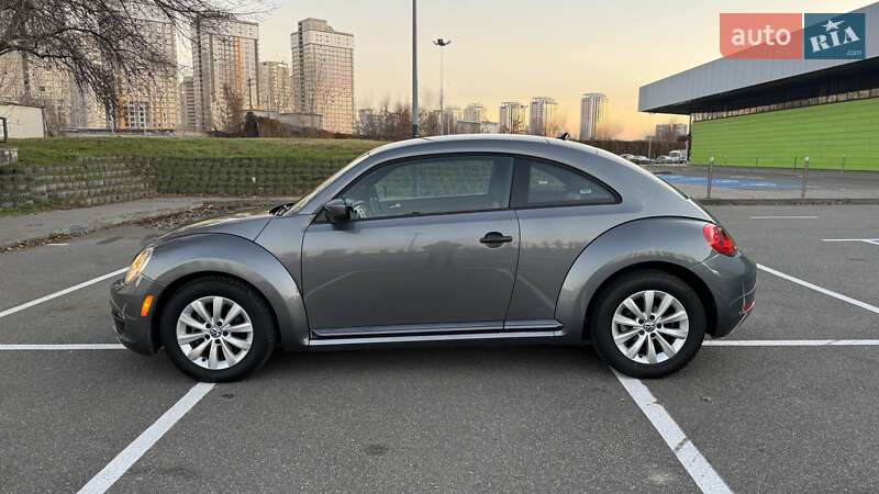 Хэтчбек Volkswagen Beetle 2016 в Киеве фото 6 Хэтчбек Volkswagen Beetle 2016 в Киеве