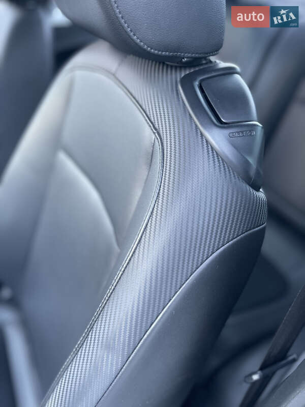 Хетчбек Volkswagen Beetle 2014 в Хусті