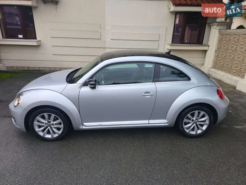 Хэтчбек Volkswagen Beetle 2014 в Киеве фото 20 Хэтчбек Volkswagen Beetle 2014 в Киеве