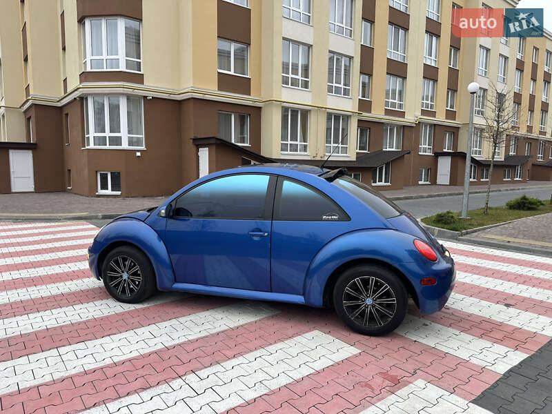 Хэтчбек Volkswagen Beetle 2003 в Киеве