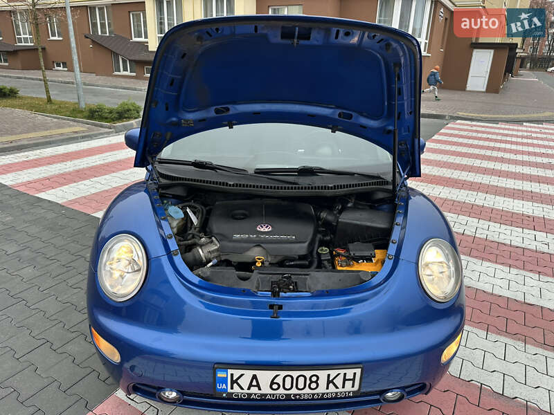 Хэтчбек Volkswagen Beetle 2003 в Киеве