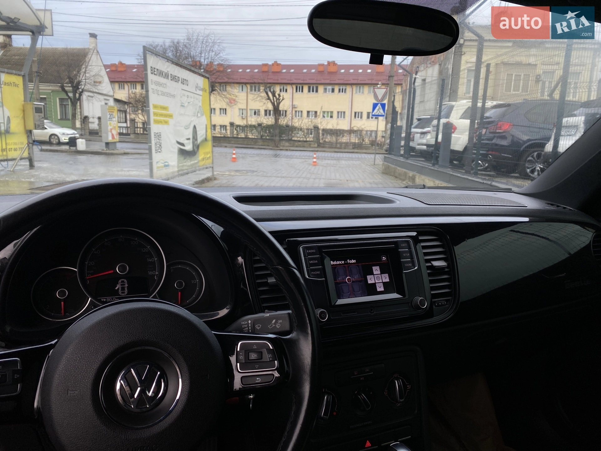 2018 Volkswagen Beetle - мініатюра 27