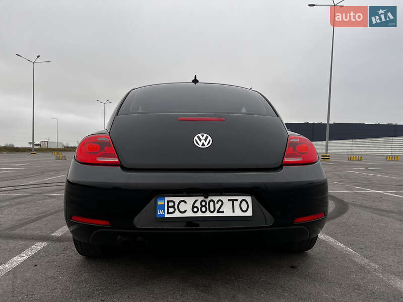 Хэтчбек Volkswagen Beetle 2013 в Львове