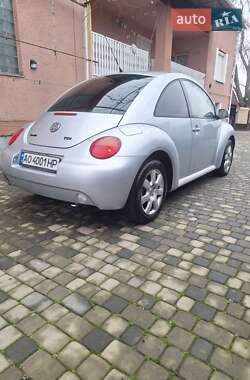 Хетчбек Volkswagen Beetle 2002 в Ужгороді