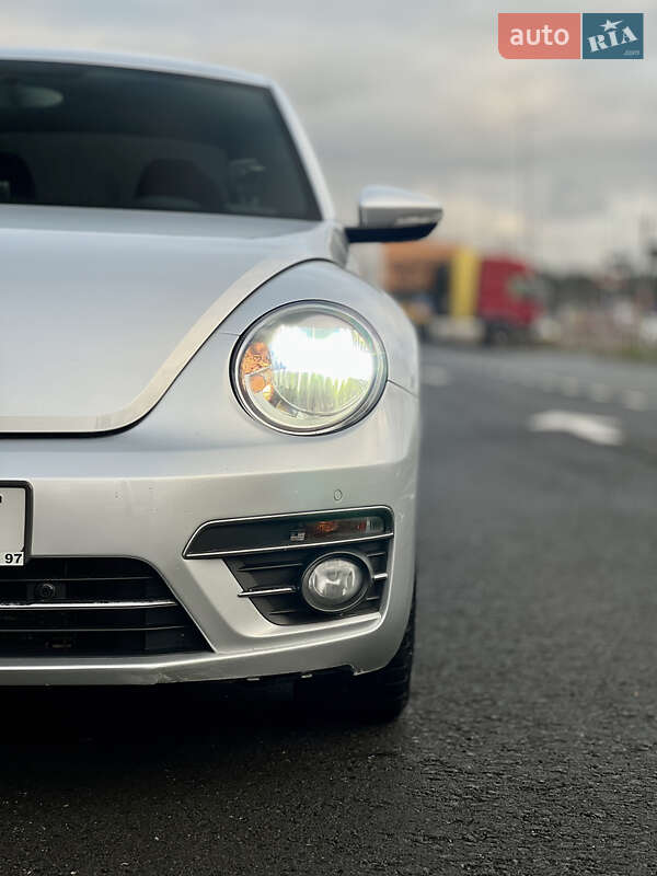 Хетчбек Volkswagen Beetle 2014 в Києві