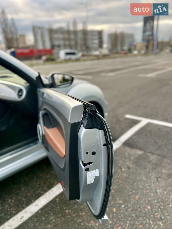 Хетчбек Volkswagen Beetle 2014 в Києві